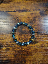 Load image into Gallery viewer, Be Multifaceted Metallic - Beaded Bracelet