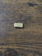 Load image into Gallery viewer, Omega 4-Sided Gold - Focal/Specialty Bead