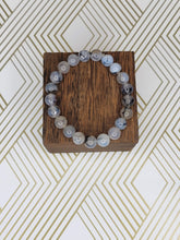 Load image into Gallery viewer, Clear w/ black agate - Beaded Bracelet