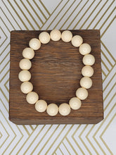 Load image into Gallery viewer, Solid Cream - Beaded Bracelet