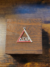 Load image into Gallery viewer, Delta Charms - Charm