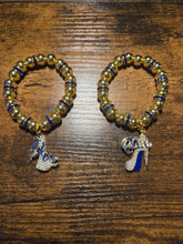 Load image into Gallery viewer, Blue &amp; Gold Diva - Beaded Bracelet
