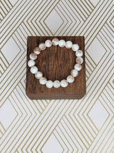 Load image into Gallery viewer, White &amp; Brown watercolor - Beaded Bracelet
