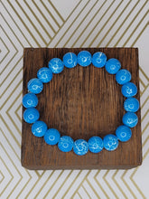 Load image into Gallery viewer, Aqua Abstract - Beaded Bracelet
