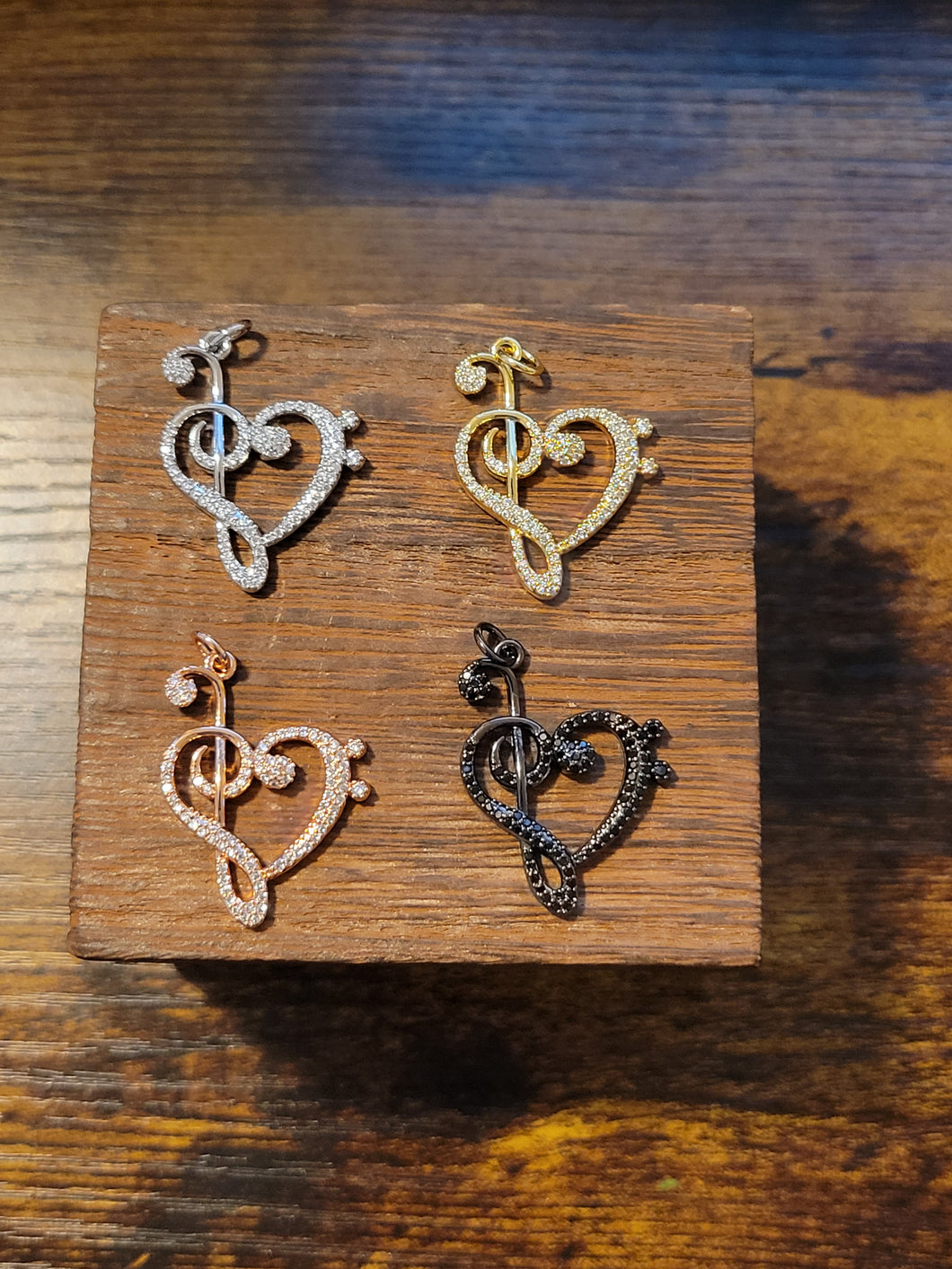 Bass/Treble Cleft Heart - Charm