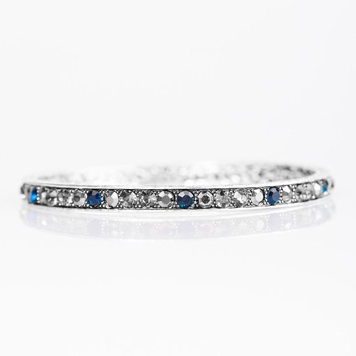 Laid back luxury - Paparazzi Accessories