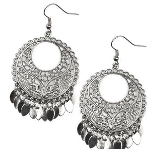 Far Off Horizons - Black - Paparazzi Accessories