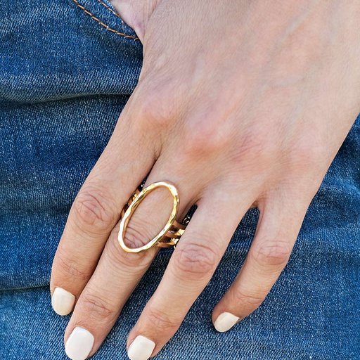 Center Chic - Gold - Paparazzi Accessories