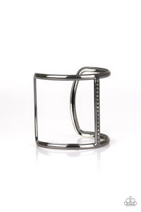 Diamond Deity - Black - Paparazzi Accessories