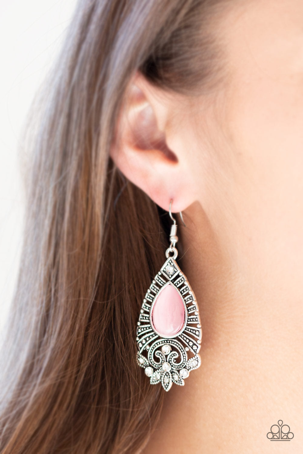 Majestically Malibu - Pink - Paparazzi Accessories