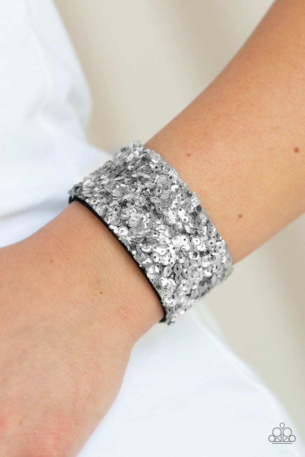 Starry Sequins - Silver - Paparazzi Accessories